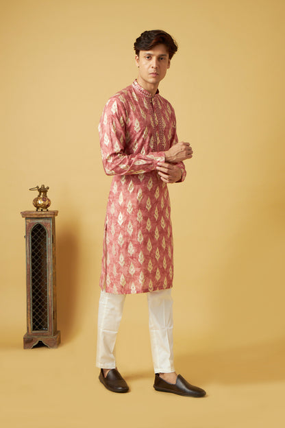 Pink Kurta Set With Mirror Work