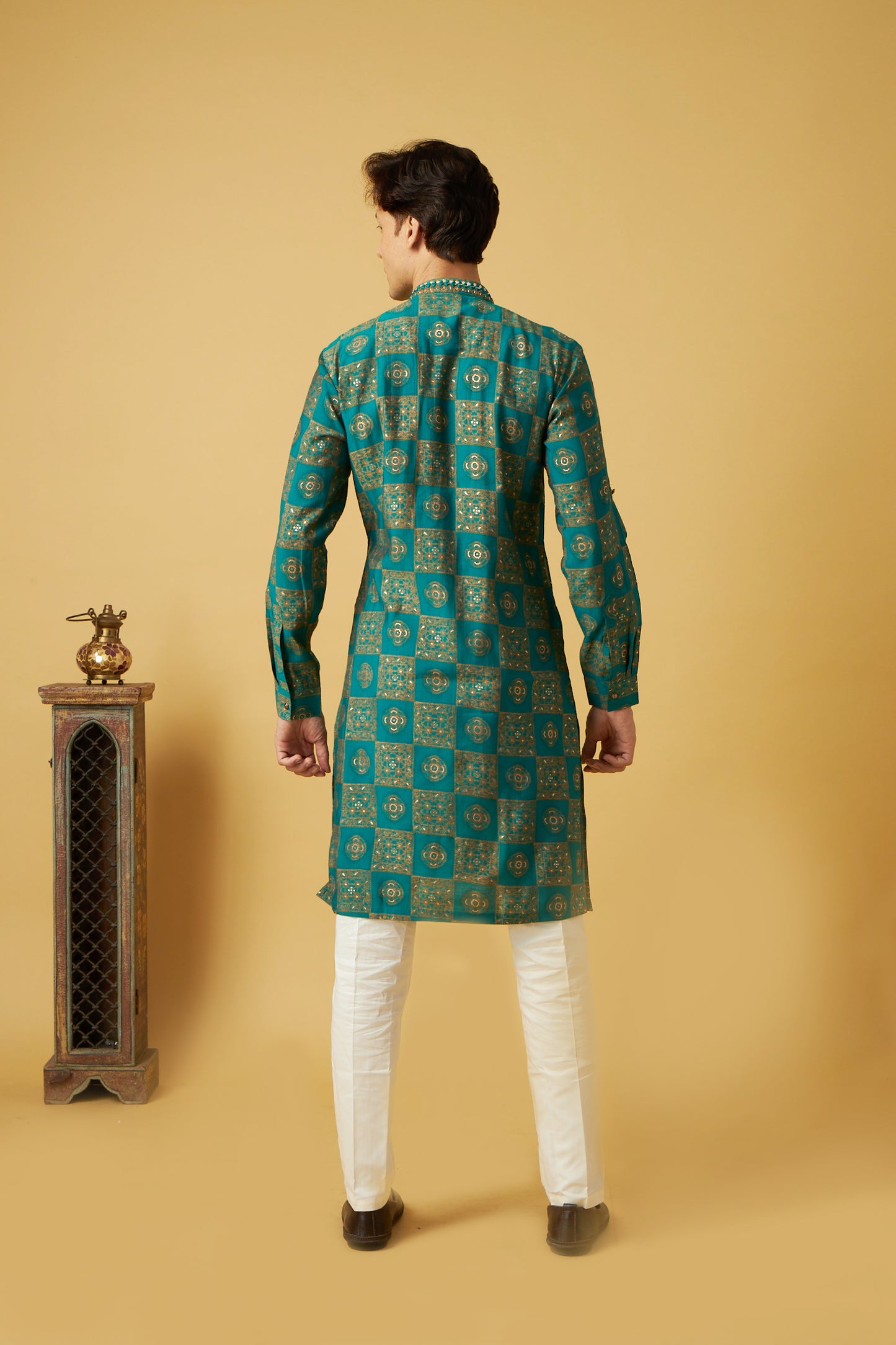 Green Kurta Set with Mirror Work