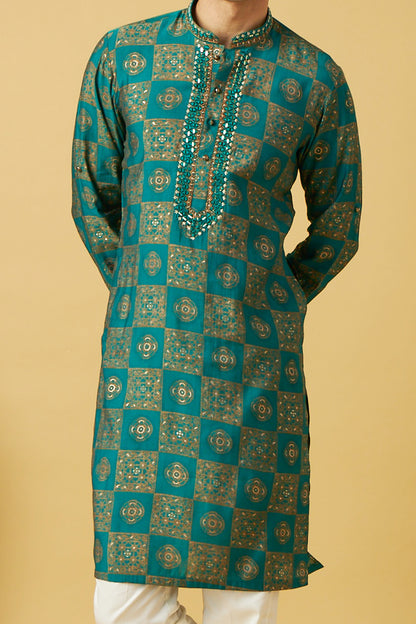 Green Kurta Set with Mirror Work